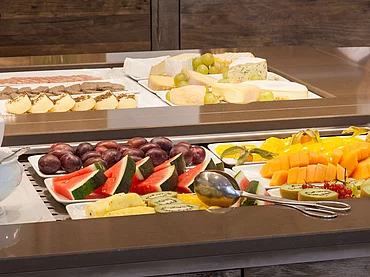 Obst im Frühstücksbuffet im Gourmethotel Enztalhotel 