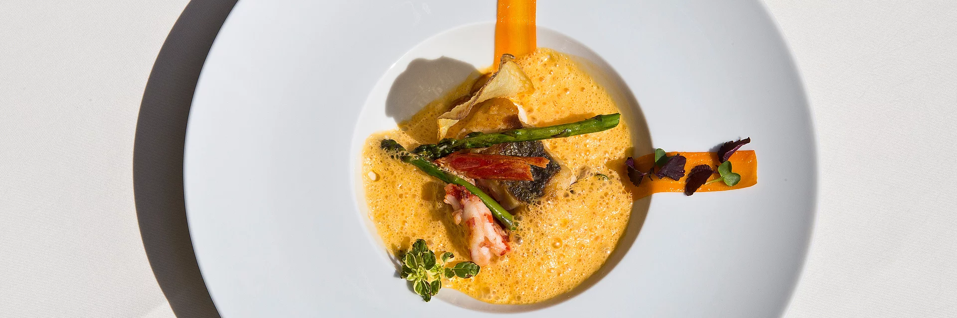 Plat principal à l'hôtel gastronomique Enztalhotel en Forêt-Noire