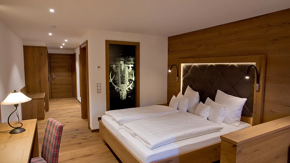 Zimmer & Angebote Doppelzimmer Superior Hirschkopf im Wellnesshotel Enztalhotel im Schwarzwald