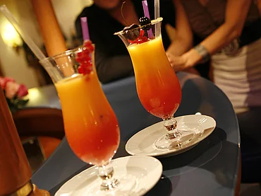 Cocktails au bar de l'hôtel gastronomique Enztalhotel
