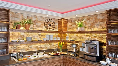 Buffet im Wellnessbereich im Enztalhotel im Schwarzwald