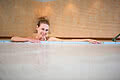 Frau im indoor Pool im Wellnesshotel Enztalhotel im Schwarzwald